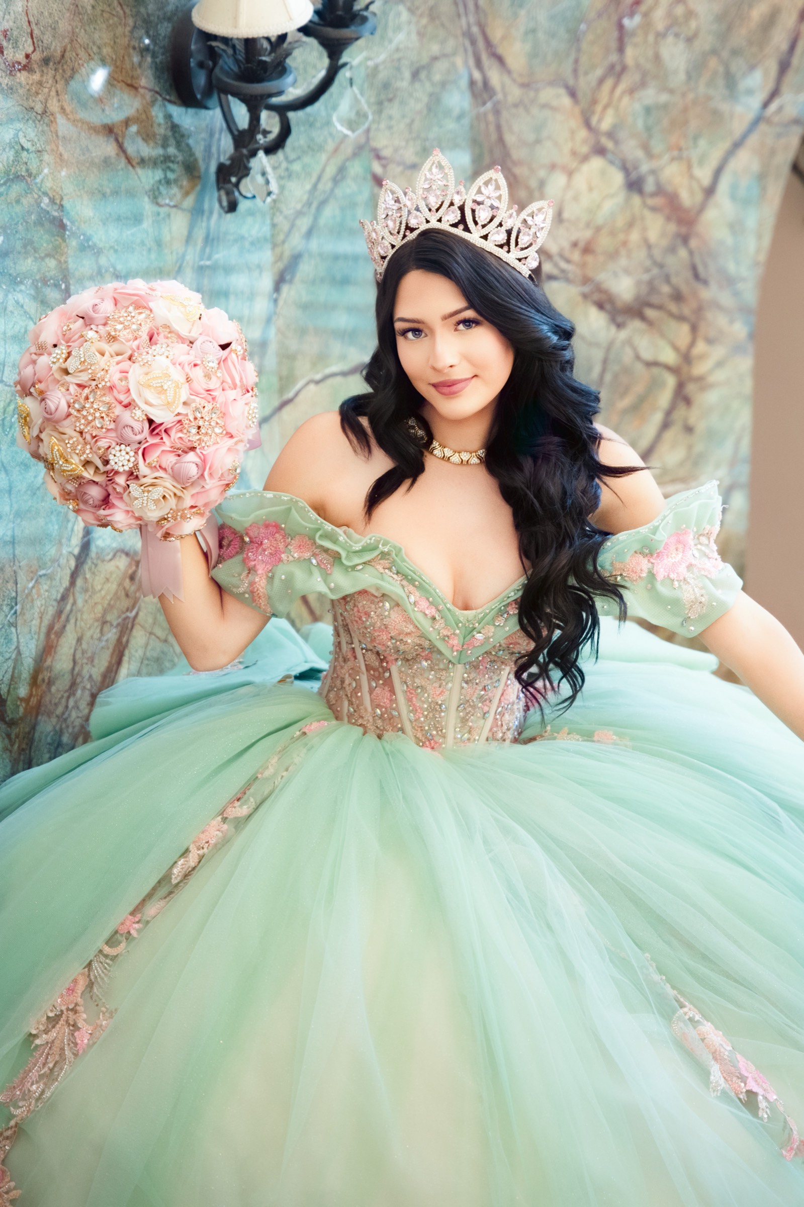 Johan Studio quinceañera gallery photo 29