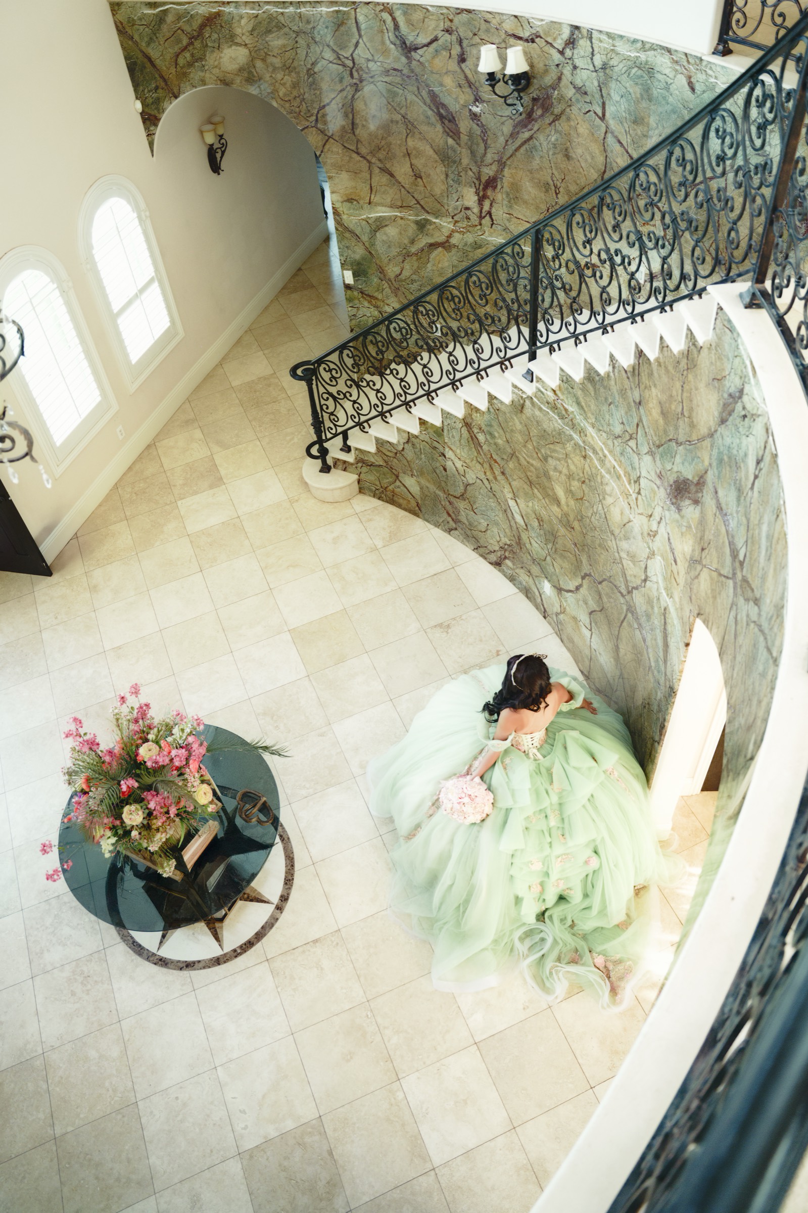 Johan Studio quinceañera gallery photo 31