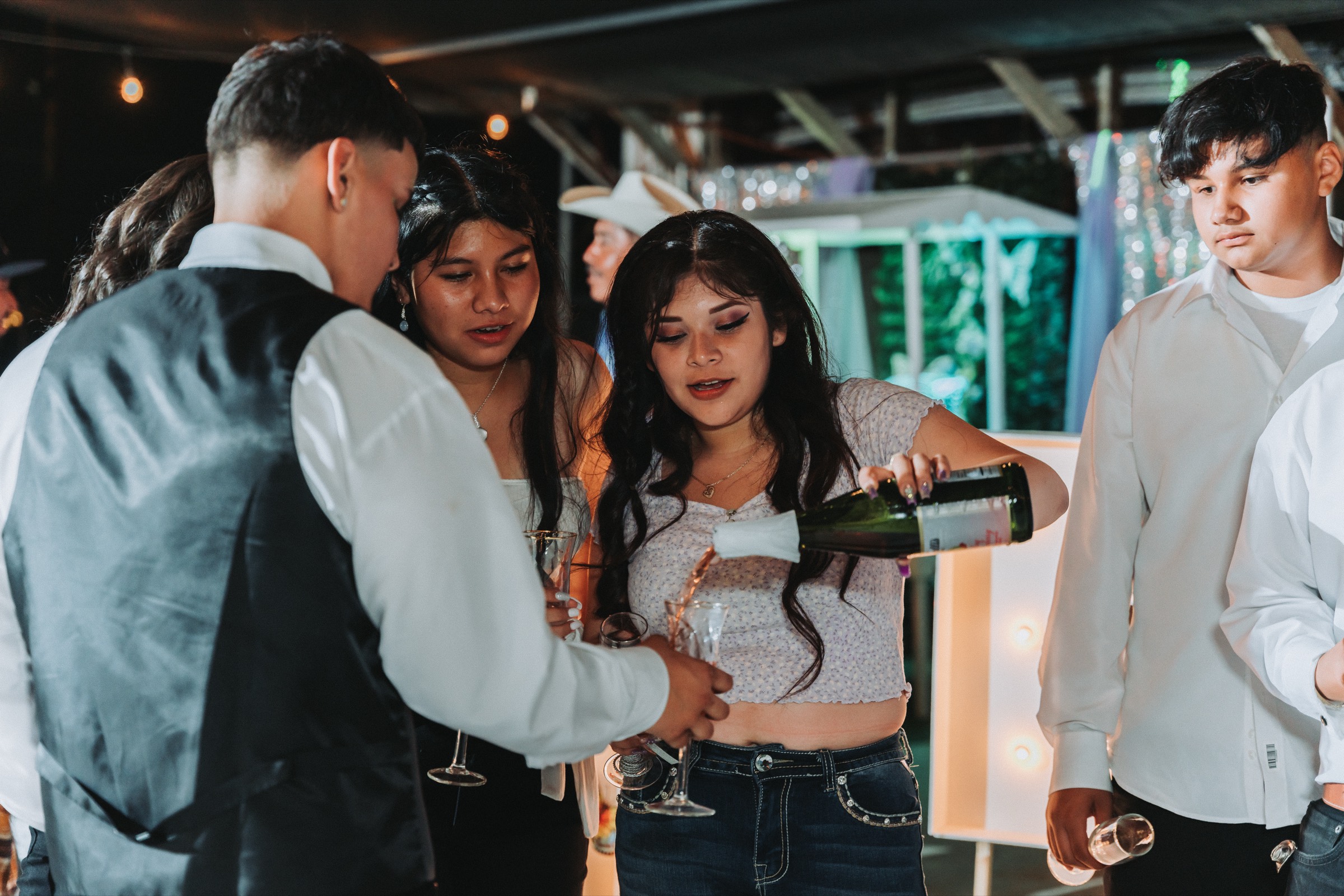 Johan Studio quinceañera gallery photo 35